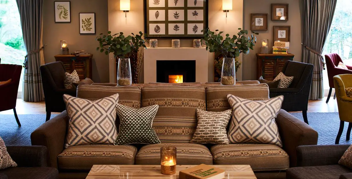 Cosy indoor space at a hotel offering Dinner, Bed and Breakfast Deals Cotswold